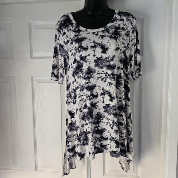 Grunge white/black/grey flowy blouse/dressSize small - Picture 2 of 5